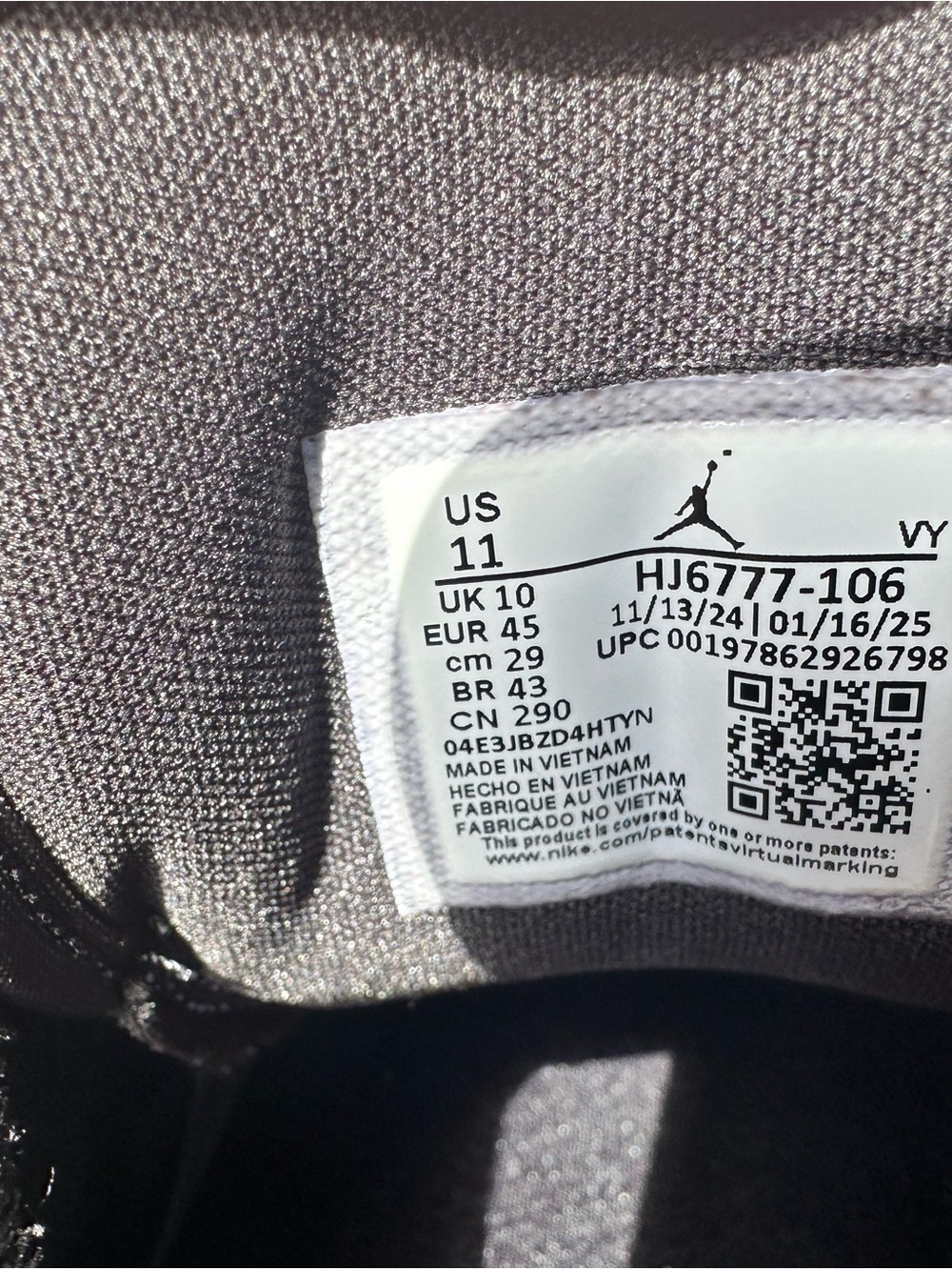 Jordan Black and Gray Sneaker Interior Label - Picture 3 of 3